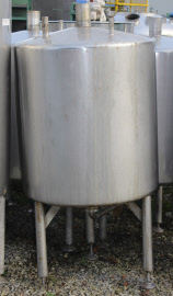  500 Litres Stainless Steel Vertical Storage Vessel