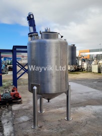 1580 Litres Stainless Steel Vertical Mixing Vessel